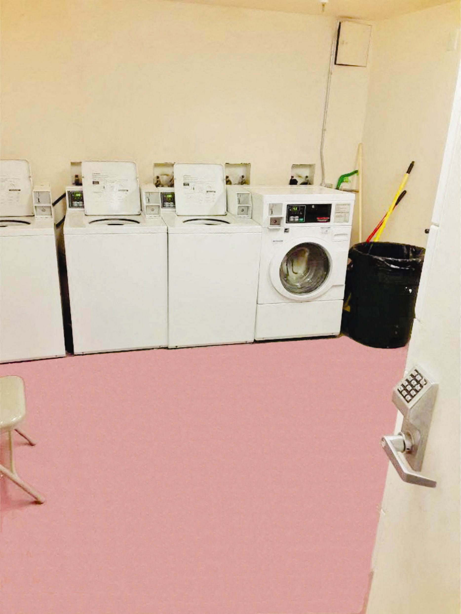 Franklin School Laundry Room